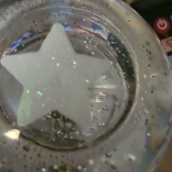 2018  Dept. 56Waterdazzler - Picture 9 of 9